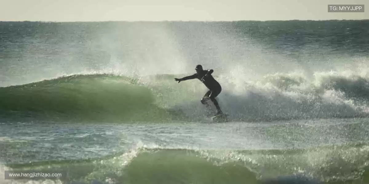 🎁 珍藏热爱，周边好物点燃你的主场！